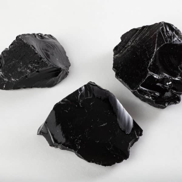 obsidienne pierre brute