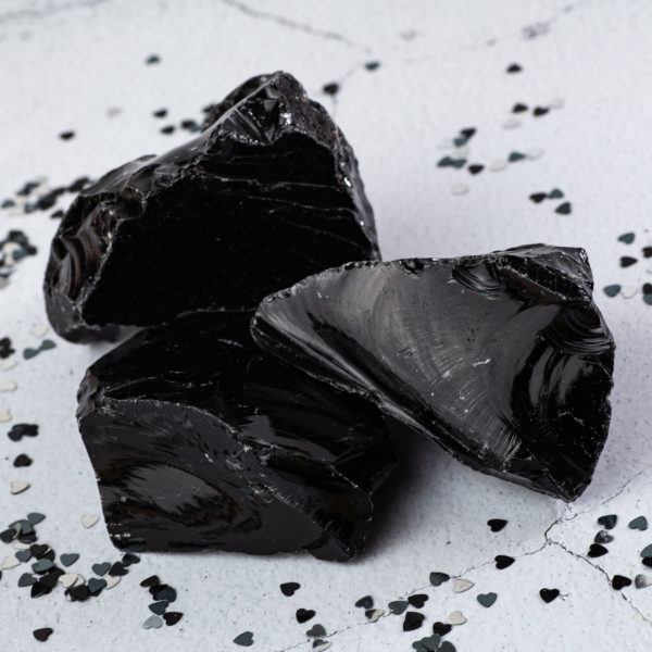 obsidienne pierre brute