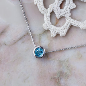 Topaze bleue pendentif 5mm