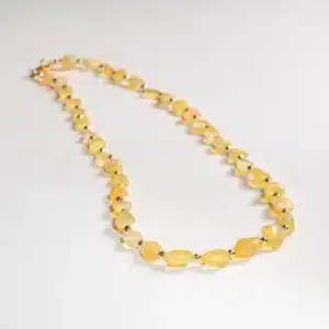 Collier en opale d’Éthiopie