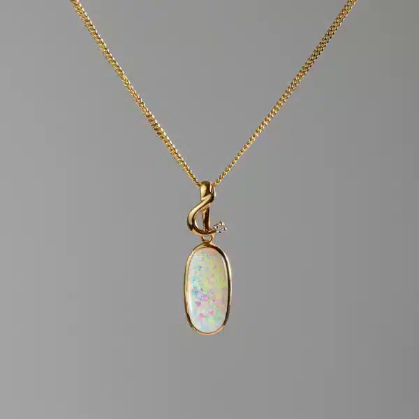 opale d'Australie pendentif en or