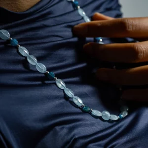 collier en aigue-marine et apatite