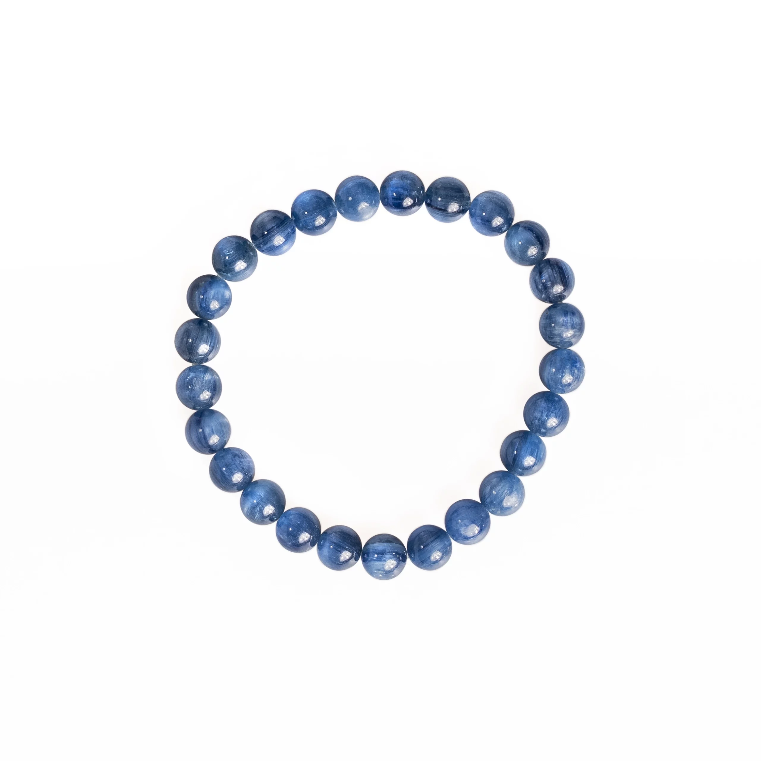 Bracelet en cyanite 8mm, photo sur fond blanc vue de haut
